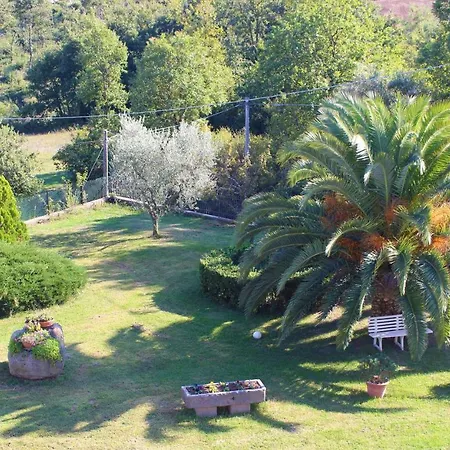 לינה וארוחת בוקר Il Roseto Di Daniela 3*