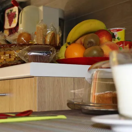 Frühstückspension Il Roseto Di Daniela 4*