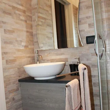 Bed & Breakfast Il Roseto Di Daniela 4*