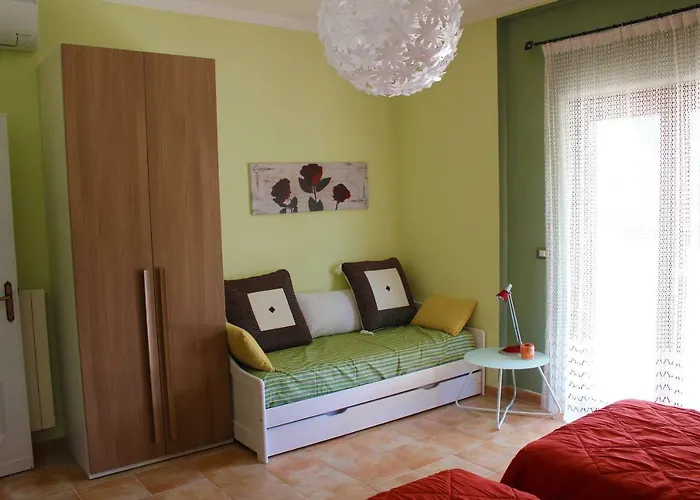 Il Roseto Di Daniela Bed & Breakfast 4*