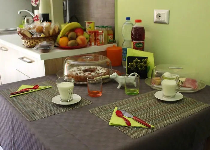 Bed & Breakfast Il Roseto Di Daniela 4*